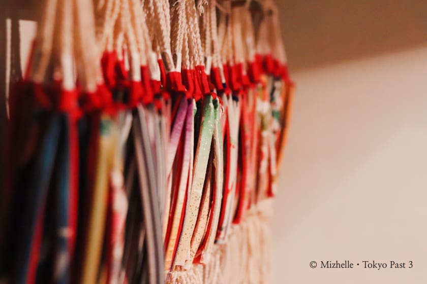 Get sandal strings hanging in the wall - shitamachi museum